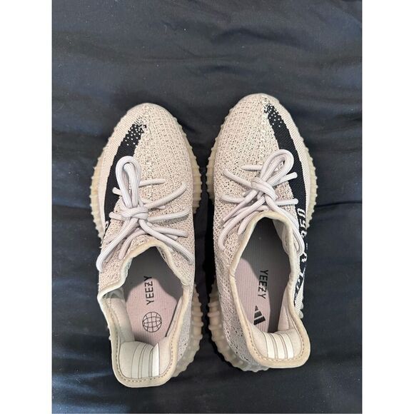 US SIZE 6.5 Yeezys adidas boost 350 V2 gray and black - Picture 4 of 9